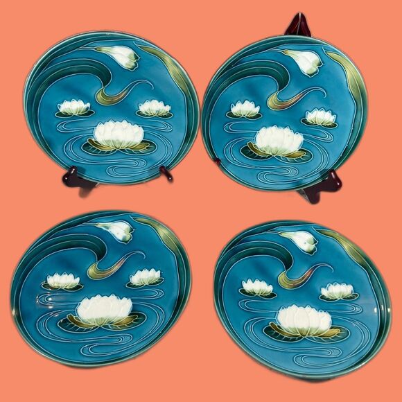 Zell Harmersbach Baden German Art Nouveau Lotus Water Lily Majolica Salad as is - Picture 1 of 11